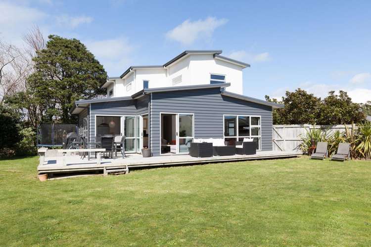 17a Manukaka Heights Hurdon_0