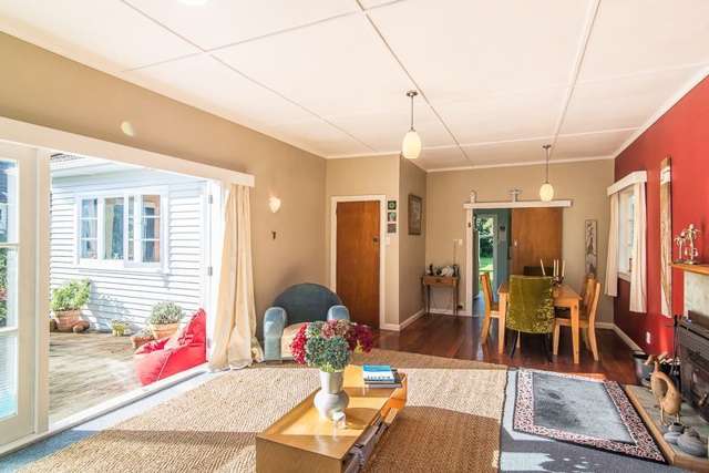 132 Wellington Road Paekakariki_4