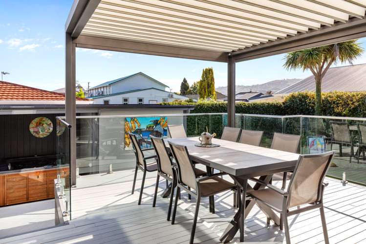 24 Holyoake Crescent Avalon_8