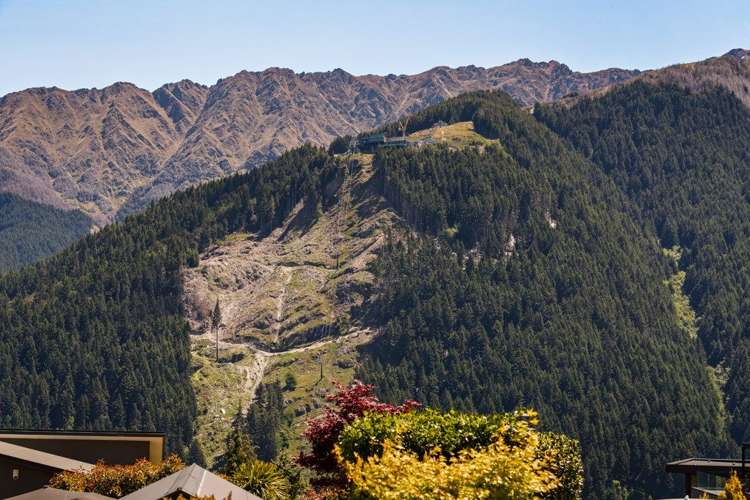 15 Manchester Place Queenstown Hill_11