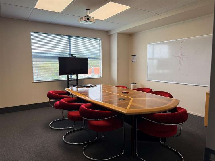 Level 2/ 20 Pretoria Street Central Hutt_5