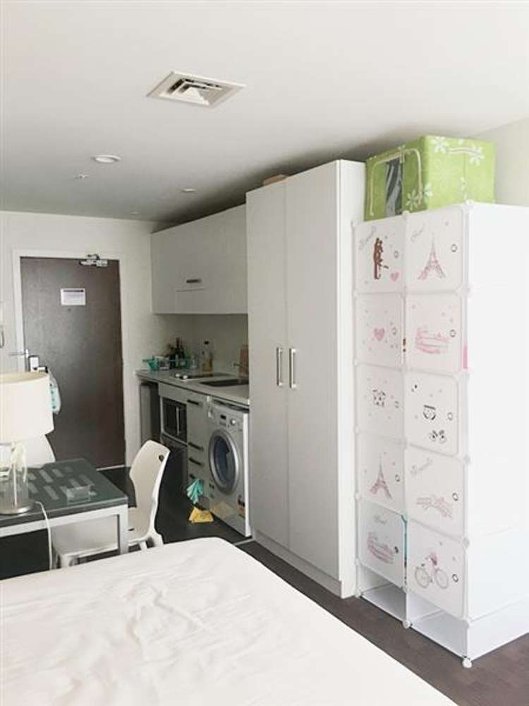 1806/10 Waterloo Quadrant Auckland Central_5