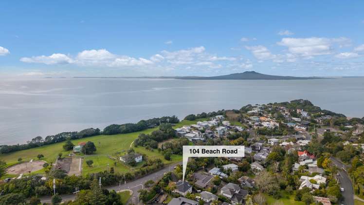 104 Beach Road Castor Bay_26
