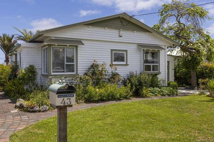 43 Dorset Avenue_0