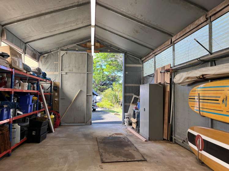 9 Young Street Mahurangi East_11