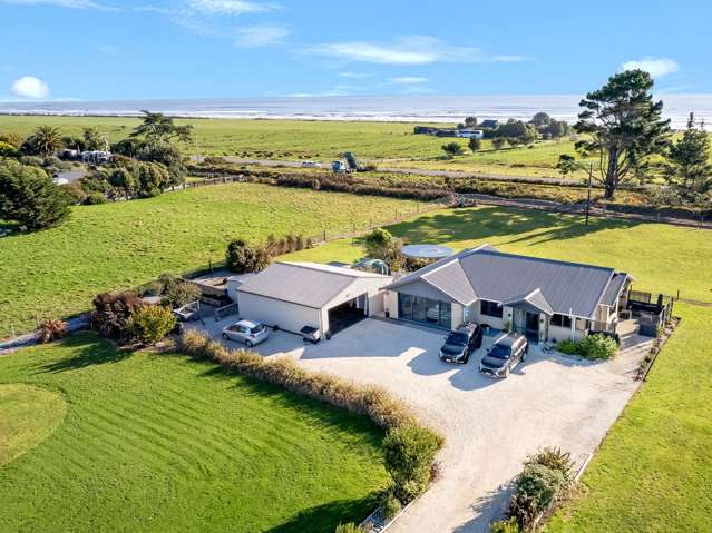 West Coast Space, Garaging and Family Flexibility