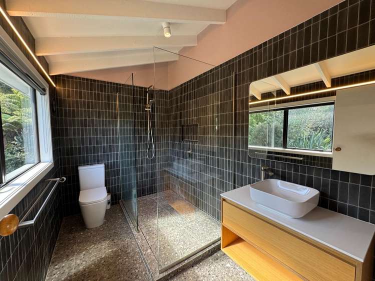 45 Kennedy Road Surfdale_16