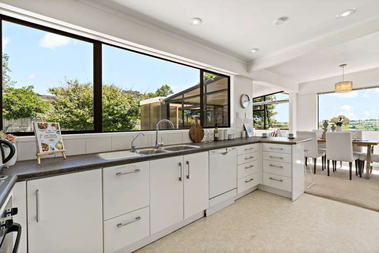 49 Hawkins Street Meadowbank_19