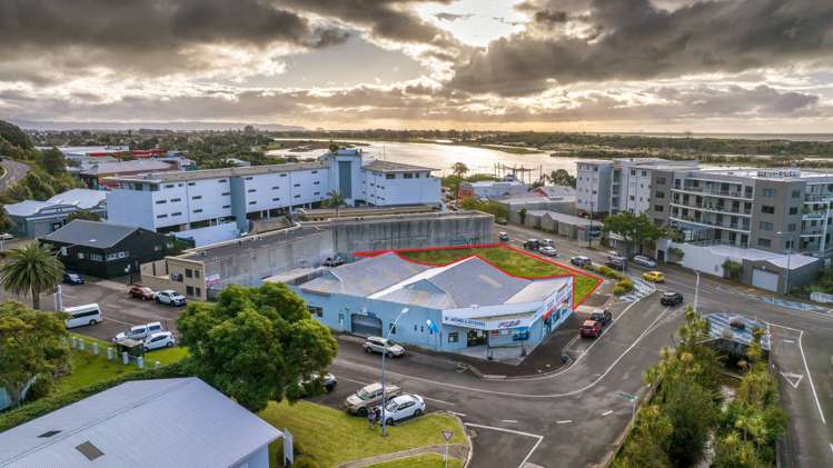 47-53 The Strand Whakatane_0