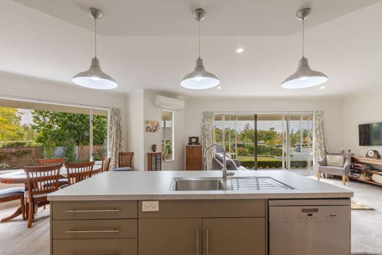 22 Parkland Drive Waipawa_4