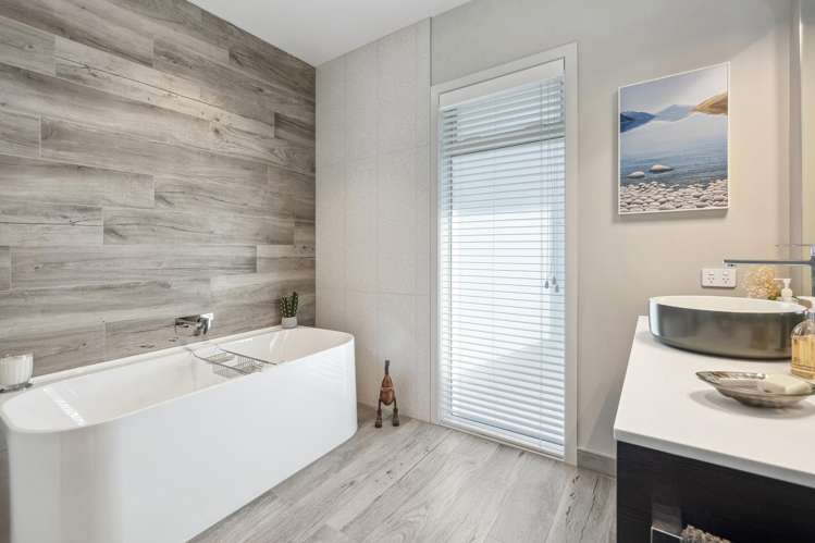 8 Jojos Way Lynmore_21