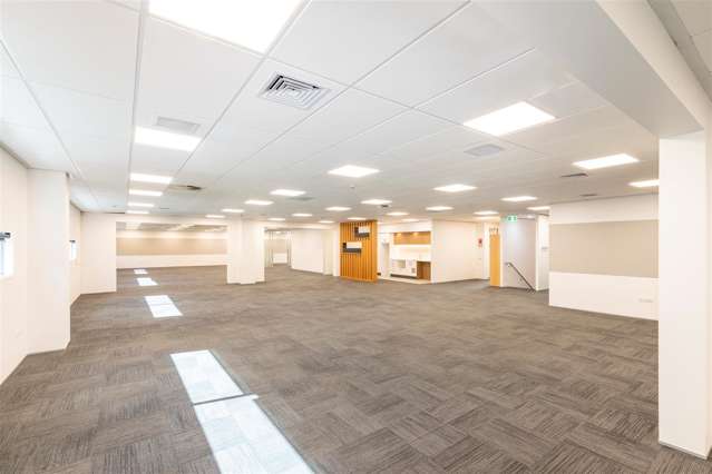 B3/92 Russley Road Russley_2