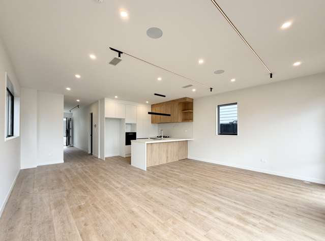 80B Tukutata Crescent Milldale_1