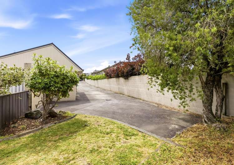 6/139 Te Heuheu street Taupo Central_17