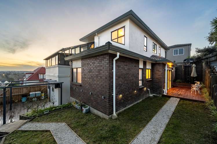 19B Eske Place Highland Park_19