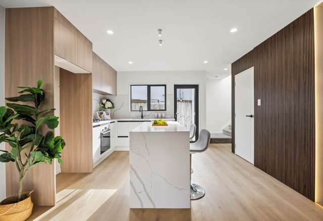 2/23 Stonex Road Papatoetoe_1