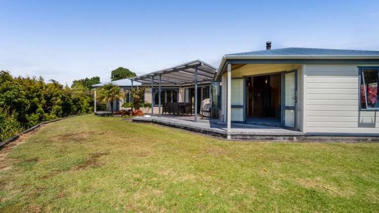 125 Wairau Road Oakura_12