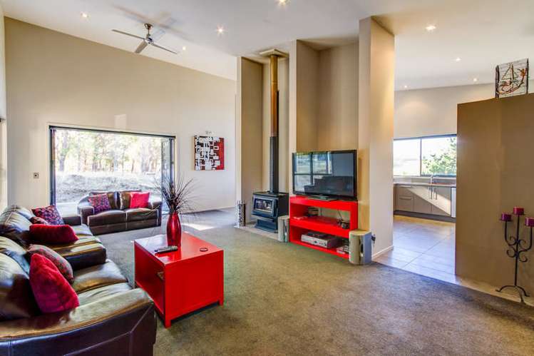 13 Balneaves Lane Albert Town_5