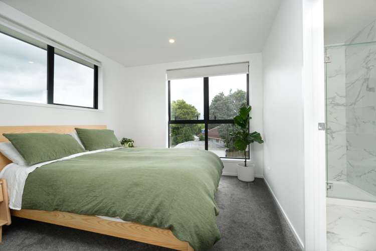 10/57 Taikata Road Te Atatu Peninsula_2