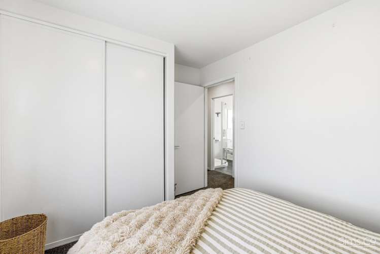 9 Simon Street Tawhero_24