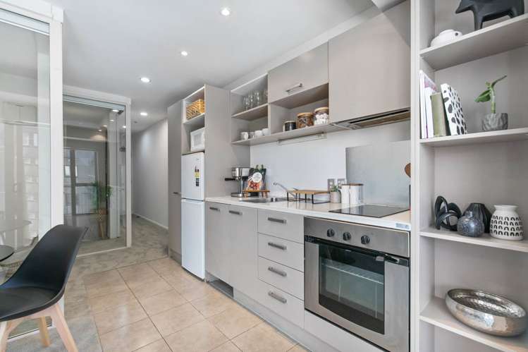 3b/208 Hobson Street Auckland Central_5