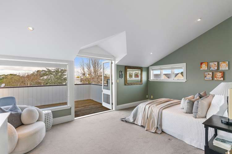 5 Clarence Road Northcote Point_13