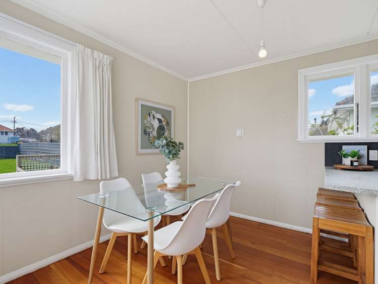 12 Akatea Street_5