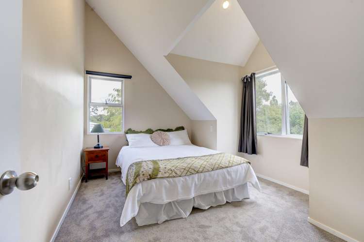 31 Splitt Avenue Glenview_5