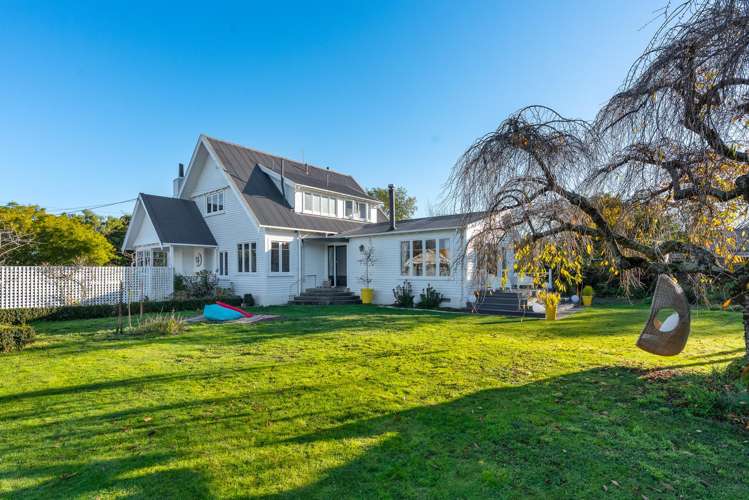 14 College Street Masterton_23