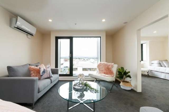 Fully Furnished Central Living