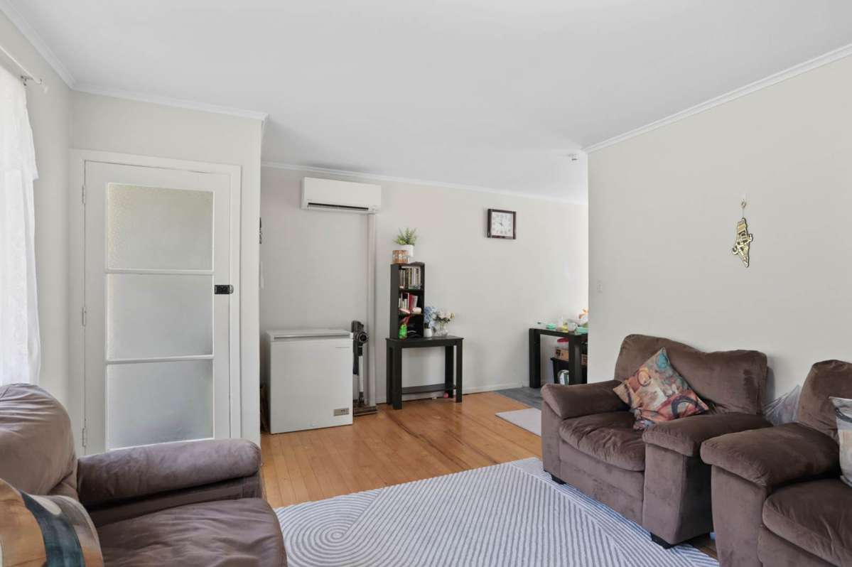 1208 New North Road_3