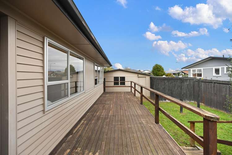 78 Amanda Avenue Dinsdale_16