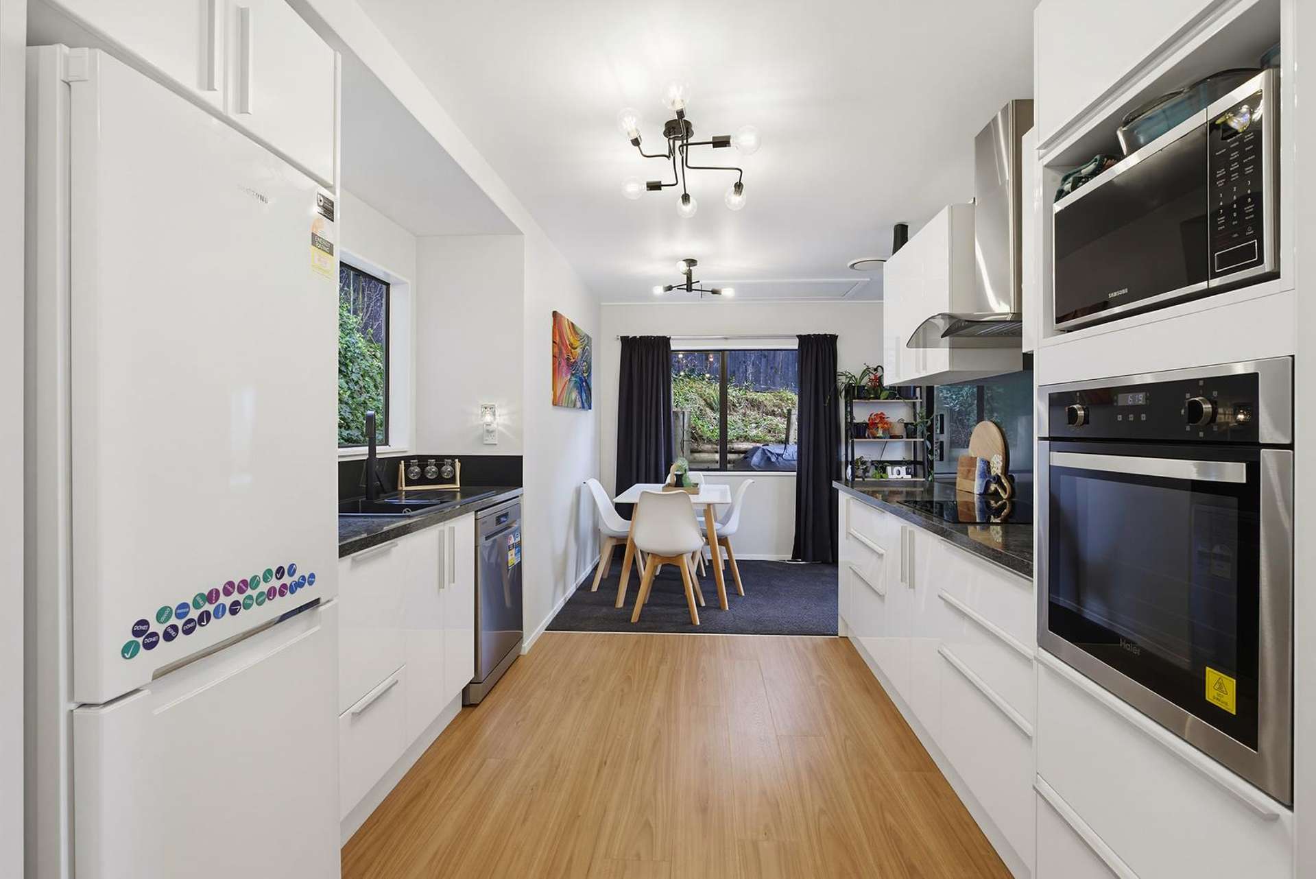 9 Westwood Road Tawa_0