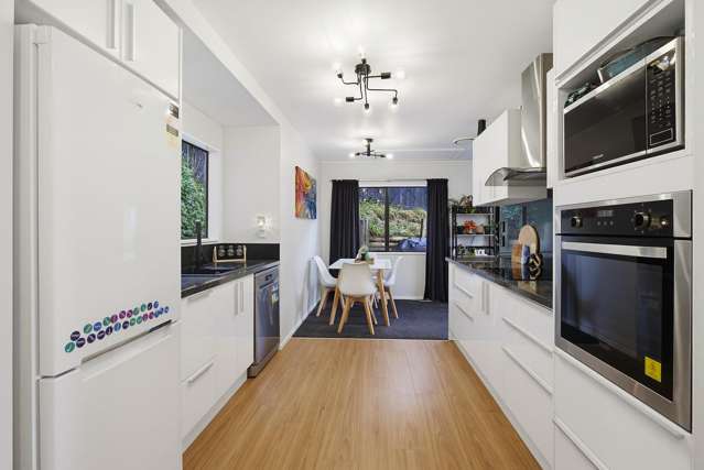 9 Westwood Road Tawa_1