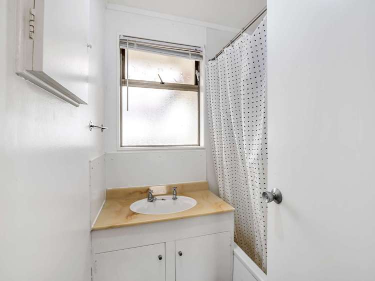 13 McCorkindale Street Feilding_17