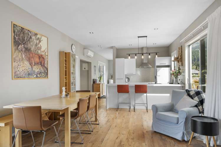 13 Timsfield Drive Lake Hawea_8