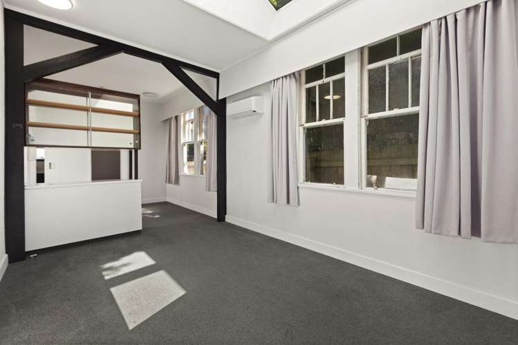 7 Carrington Street Mount Cook_6