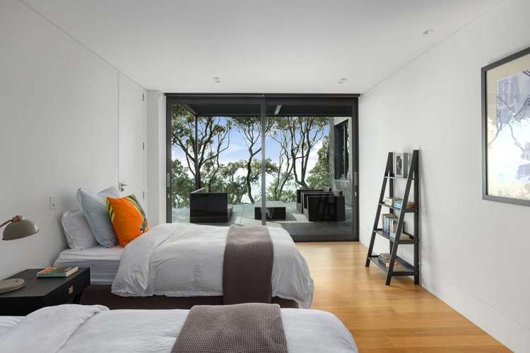 41 Beach Road Castor Bay_35