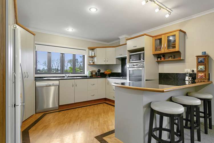 8 Rowling Place Leamington_3