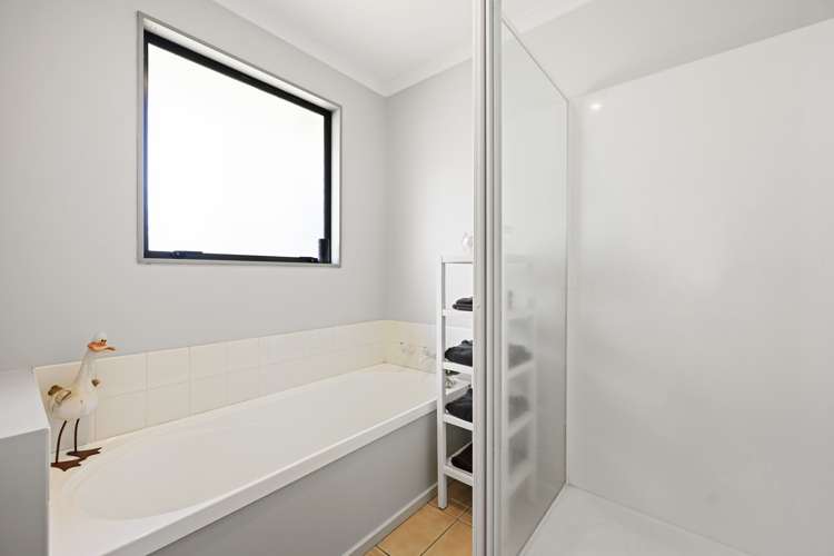 16 Palm Grove Drive Western Heights_21