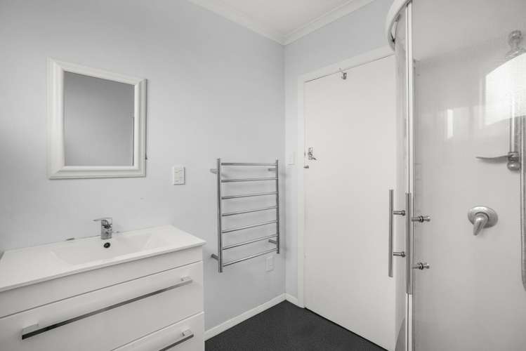 9 Fitzherbert Road Wainuiomata_14