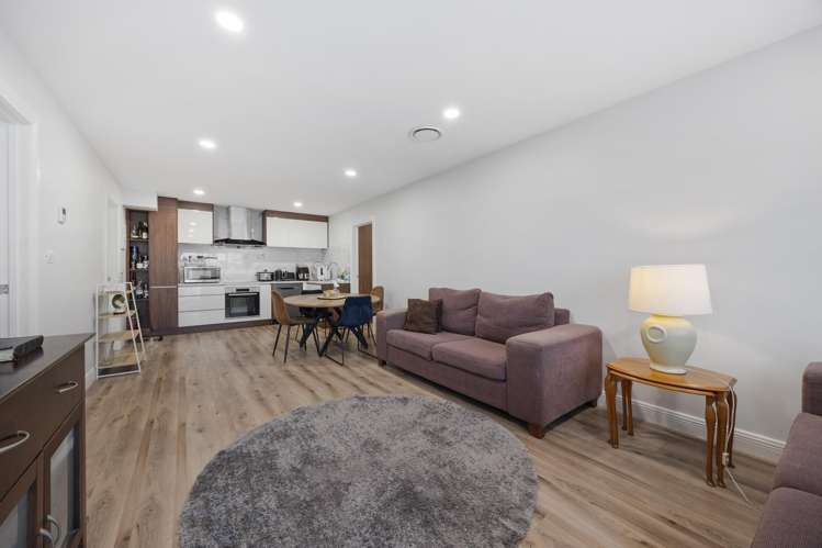 2 Drumnaconagher Road Flat Bush_37