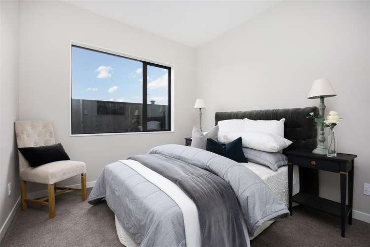 74 Argent Lane Wainui_13