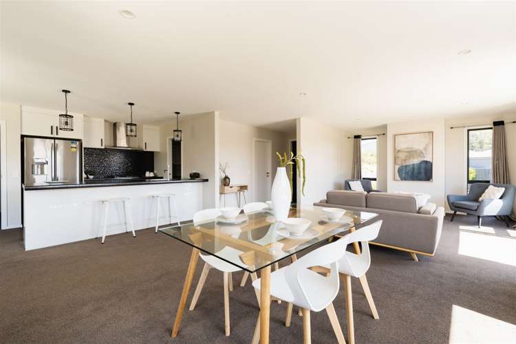 43 Awa Toru Drive Fairfield_6