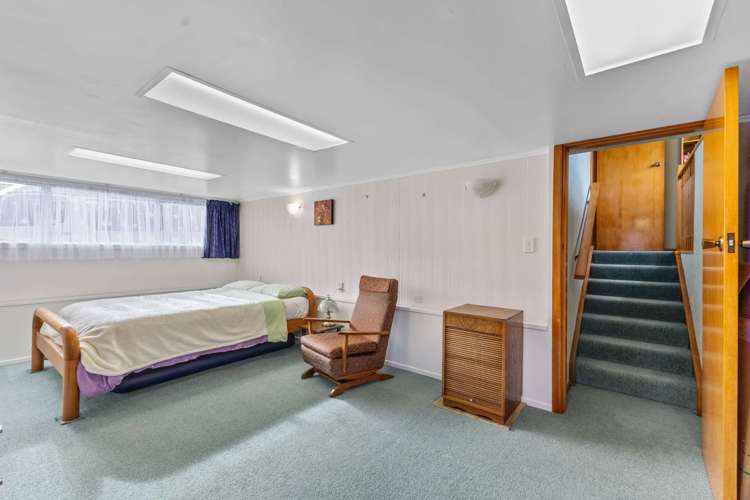 24 Trelawney Crescent Westown_14