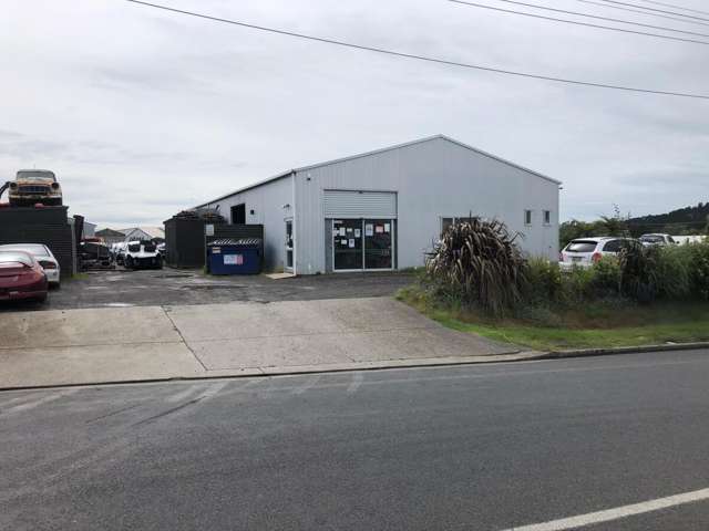 85 Hurlstone Drive Waiwhakaiho_2