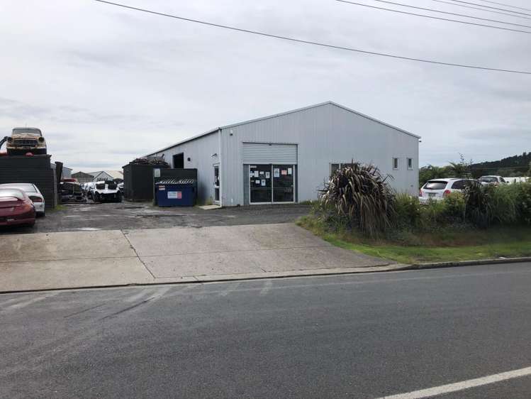 85 Hurlstone Drive Waiwhakaiho_2