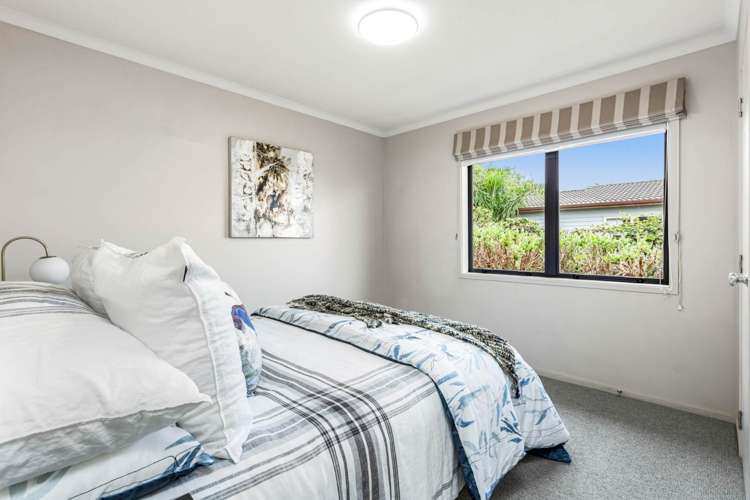 6 Jelas Road Red Beach_11