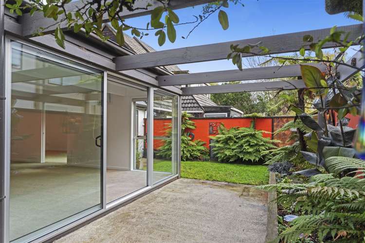 4 Bridgemere Lane Cracroft_14