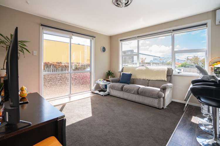 1/16 Ross Street_0
